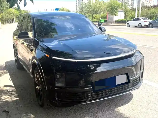 Li Auto L8 2023