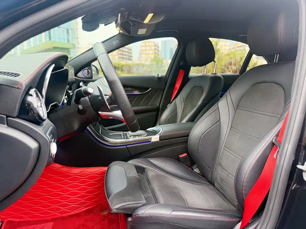 Mercedes-Benz C-Class AMG 2021 — фото 15