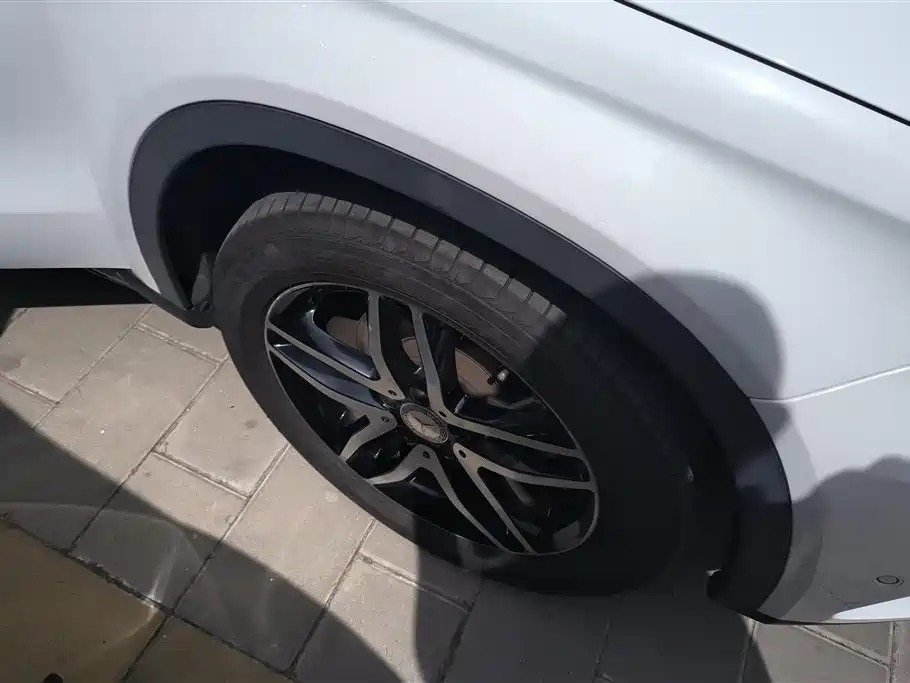 Mercedes-Benz GLA 2015