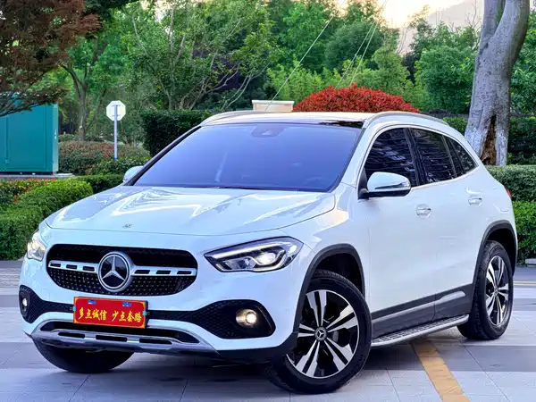 Mercedes-Benz GLA 2022