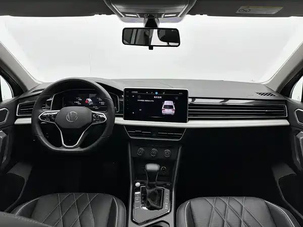 Volkswagen Tiguan L 2023