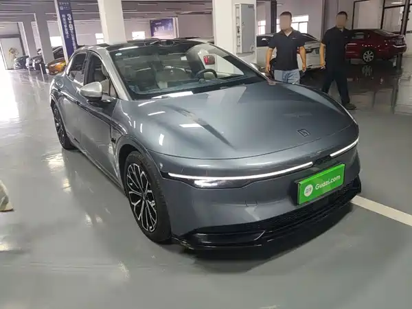 Zeekr 007 2024