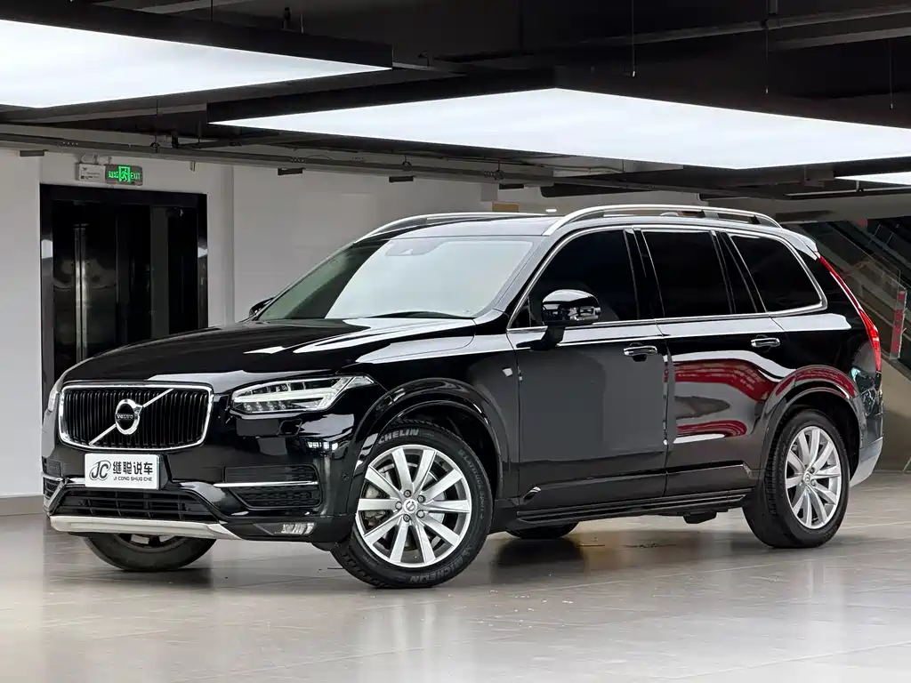 Volvo XC90 2016 — фото 1