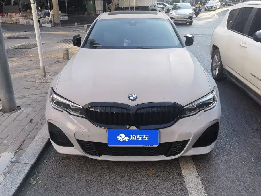 BMW 3 Series 2021