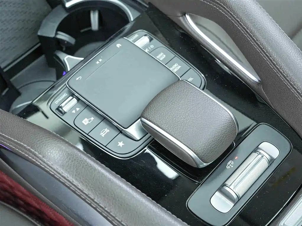 Mercedes-Benz GLE 2021 — фото 10