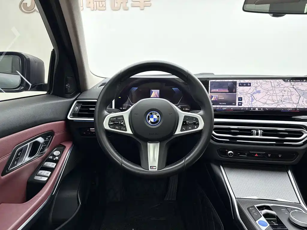 BMW i3 2024 — фото 5