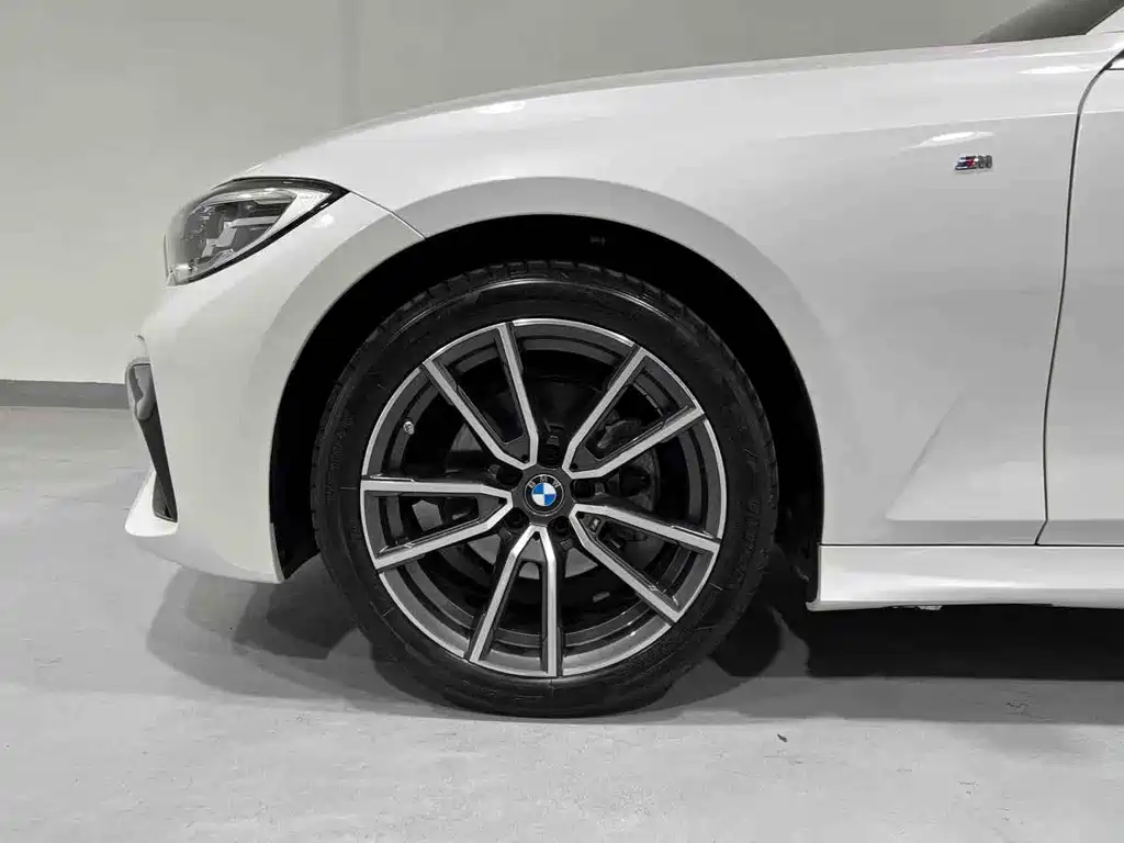 BMW 3 Series 2021
