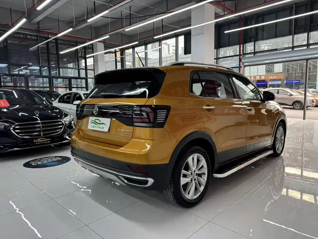 Volkswagen T-Cross 2020 — фото 15