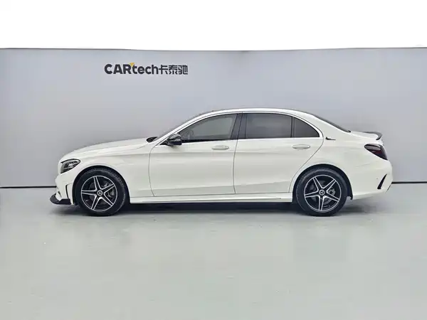 Mercedes-Benz C-Class 2021