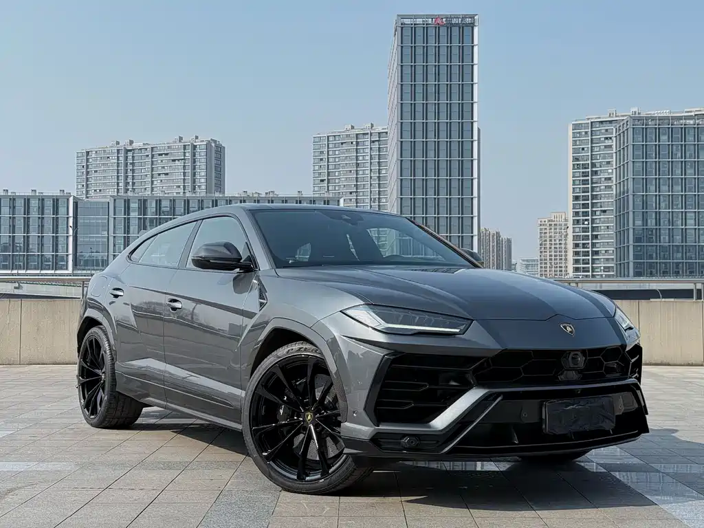 Lamborghini Urus 2019 — фото 2