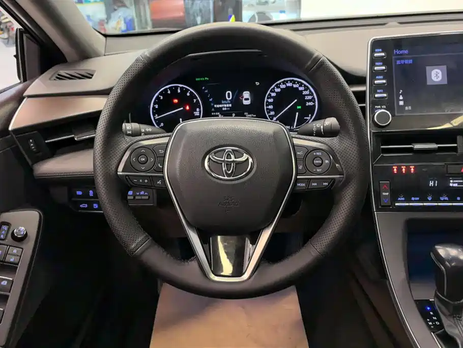 Toyota Avalon 2020 — фото 14