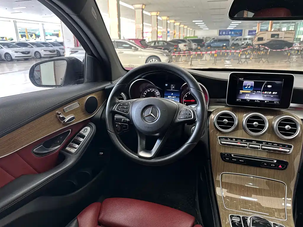 Mercedes-Benz GLC Coupe 2018 — фото 13