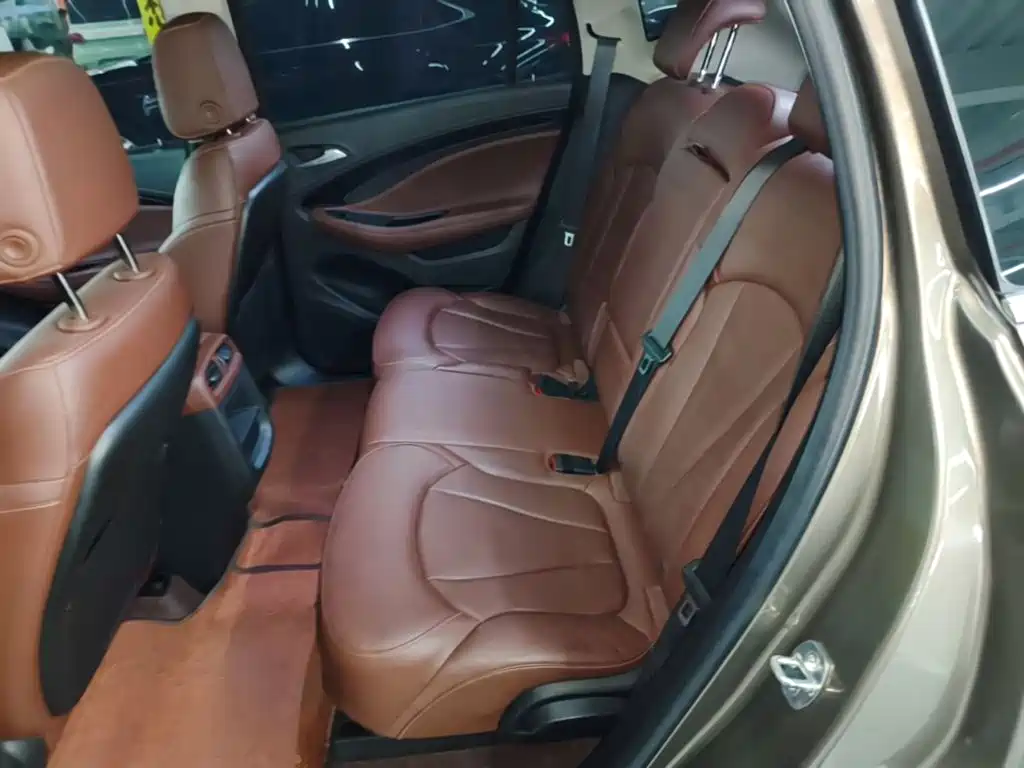 Buick Envision Plus 2019 — фото 17