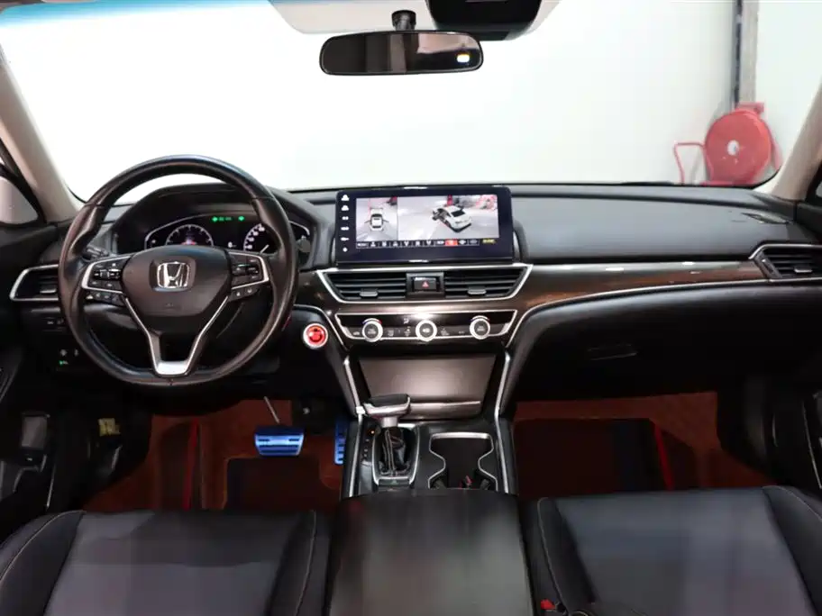 Honda Accord 2023 — фото 12