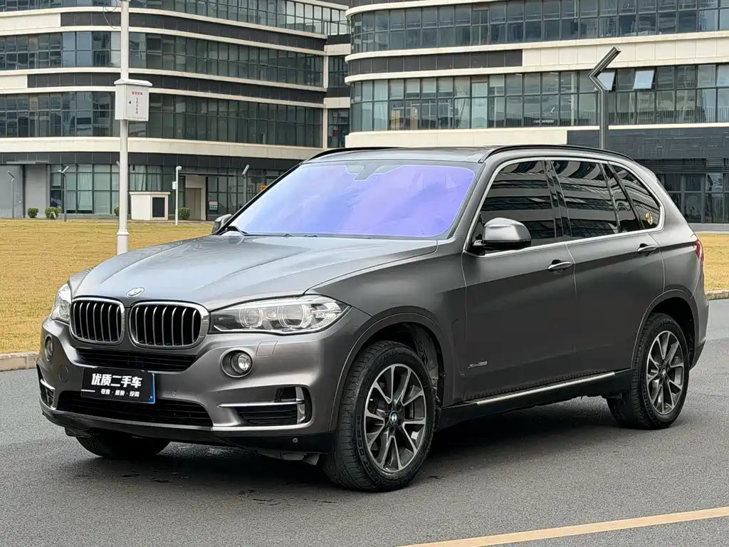BMW X5 2017 — фото 1