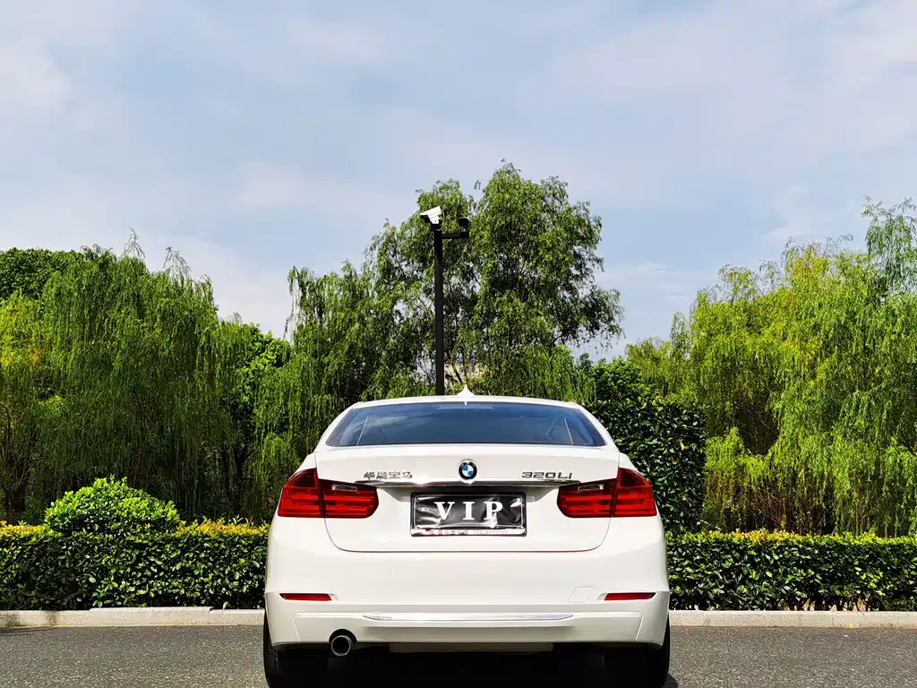 BMW 3 Series 2015