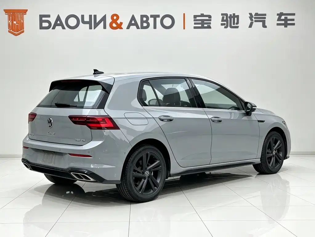 Volkswagen Golf 2023