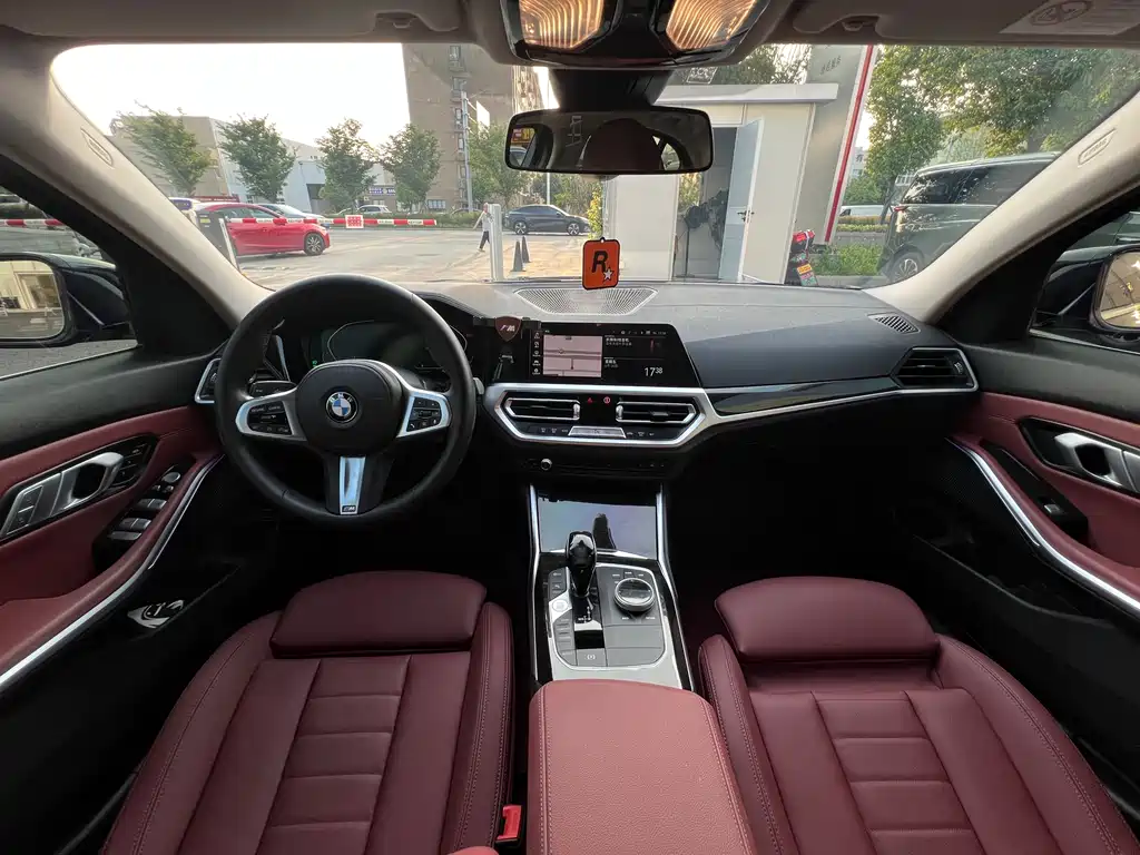 BMW 3 Series 2022