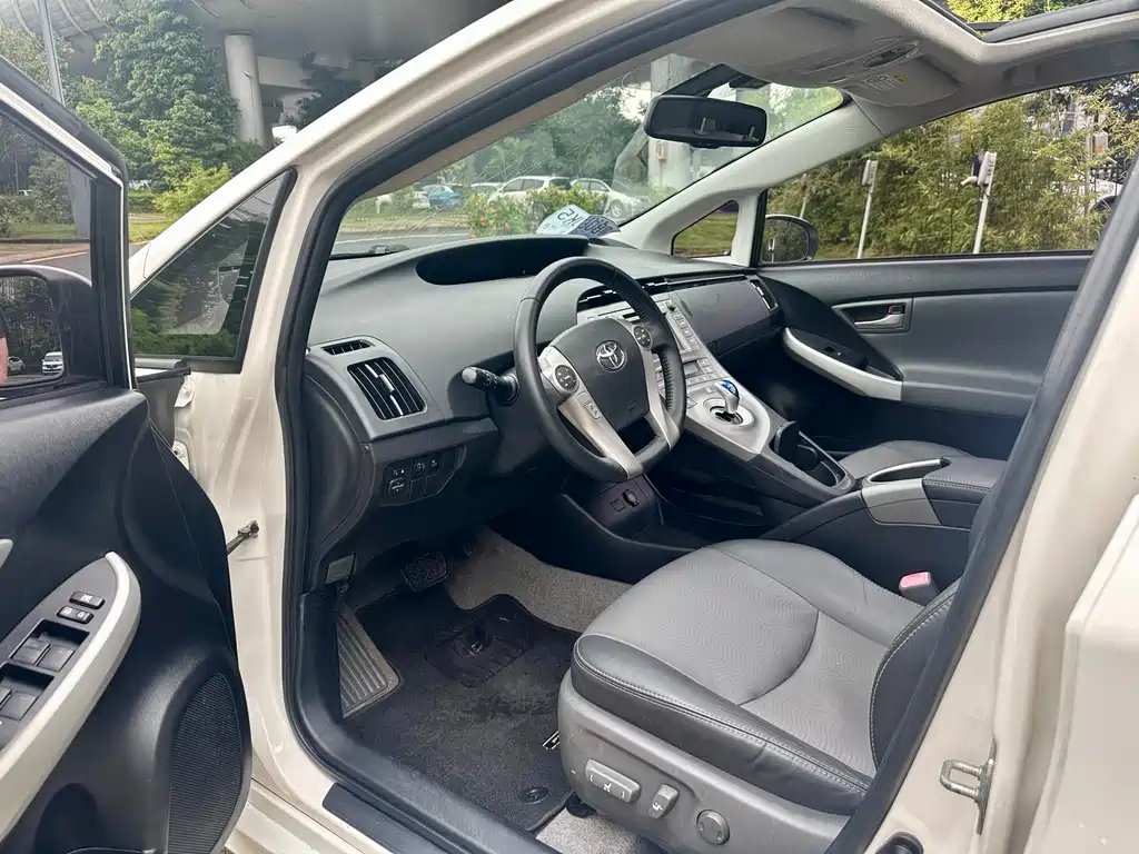 Toyota Prius 2013
