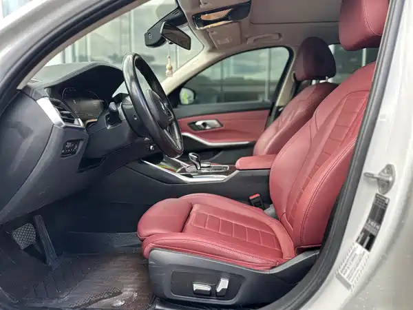 BMW 3 Series 2021