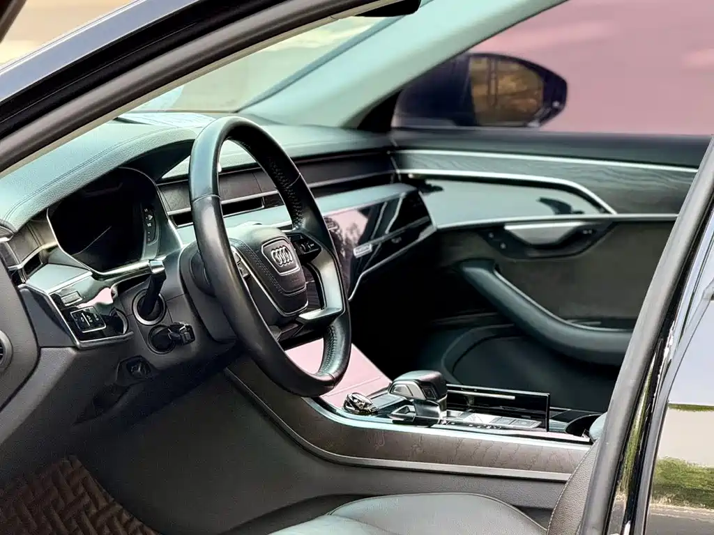 Audi A8 2018