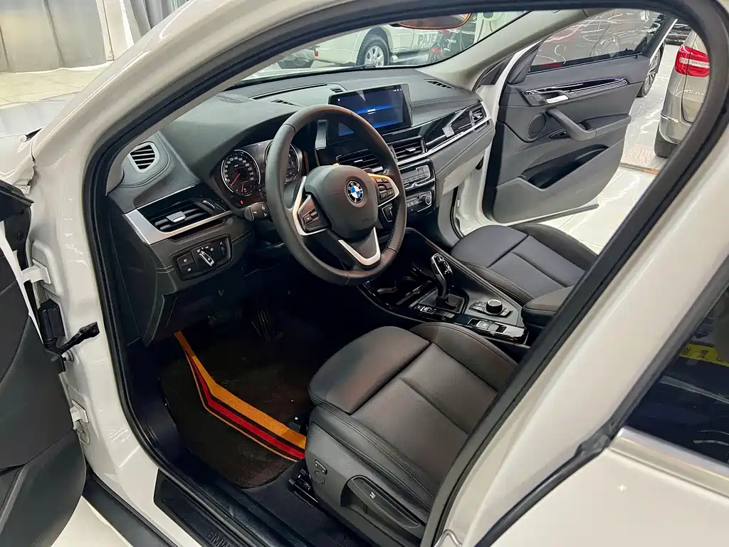 BMW X2 2019 — фото 9