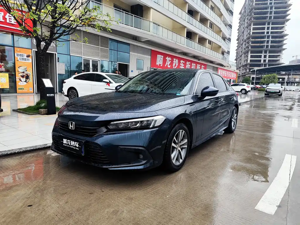 Honda Civic 2023 — фото 1