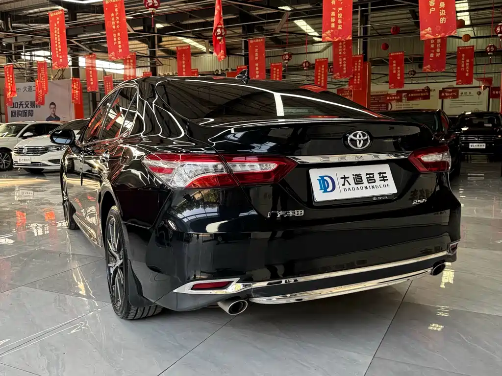 Toyota Camry 2022