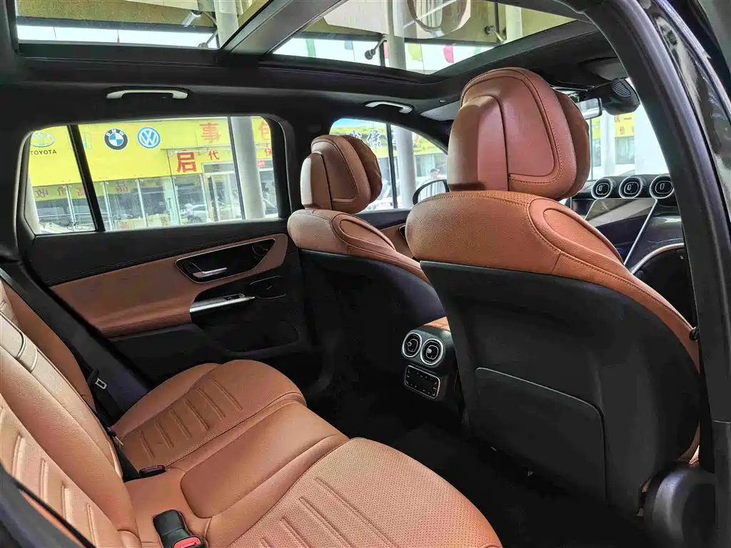 Mercedes-Benz GLC 2023 — фото 10