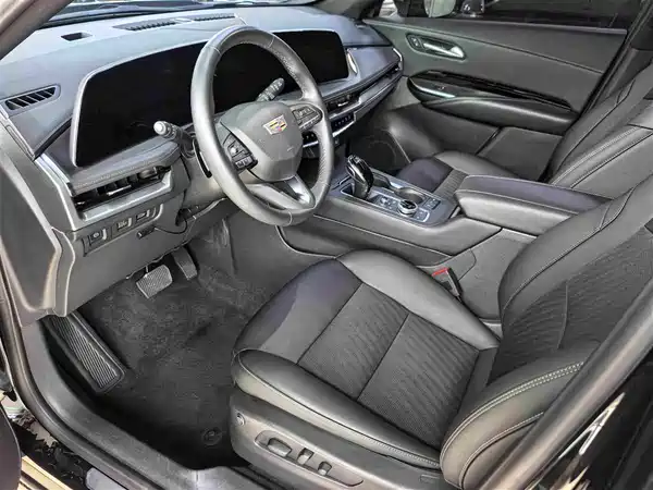 Cadillac XT4 2023
