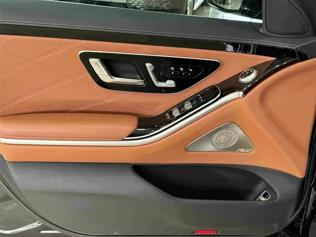 Mercedes-Benz Maybach S-Class 2021 — фото 21