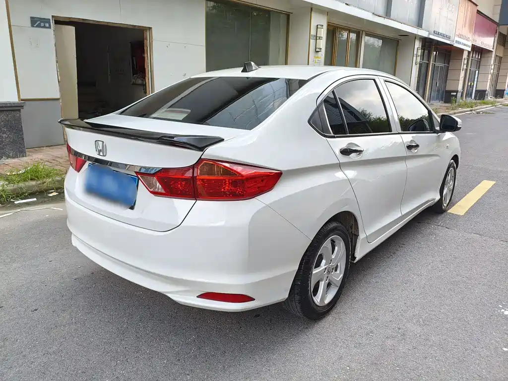 Honda City 2017 — фото 10
