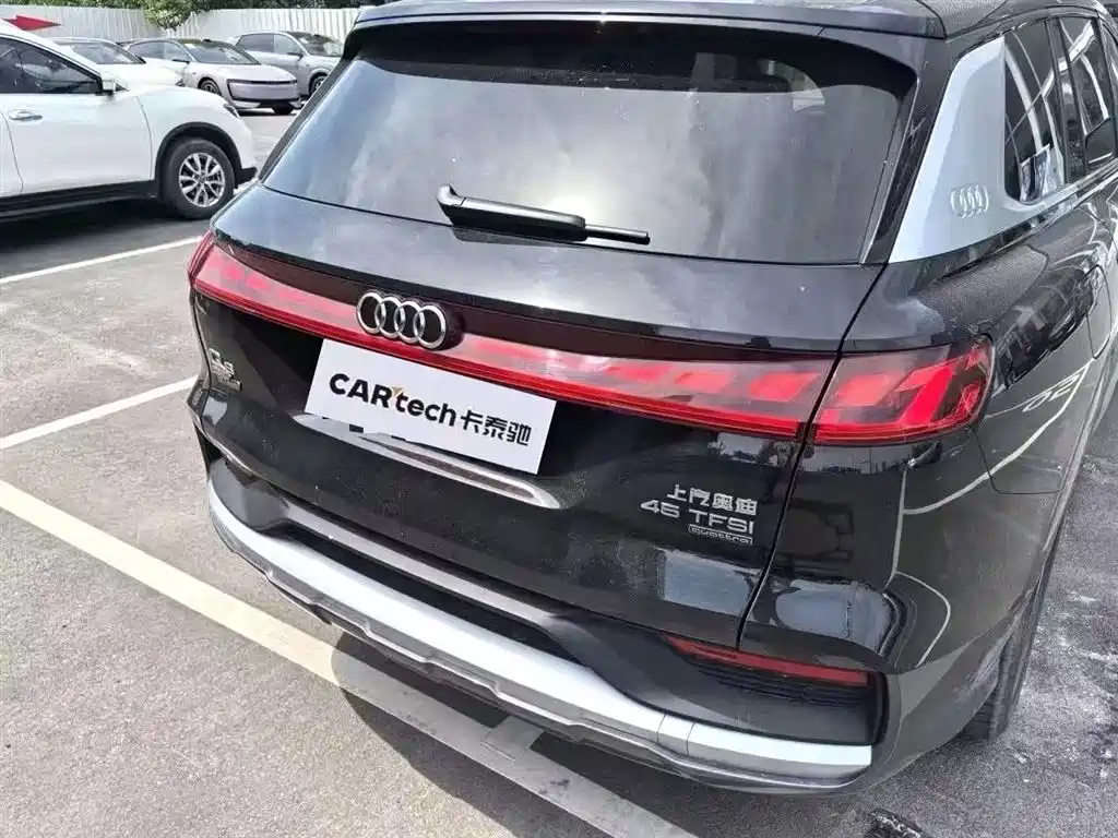 Audi Q6 2025