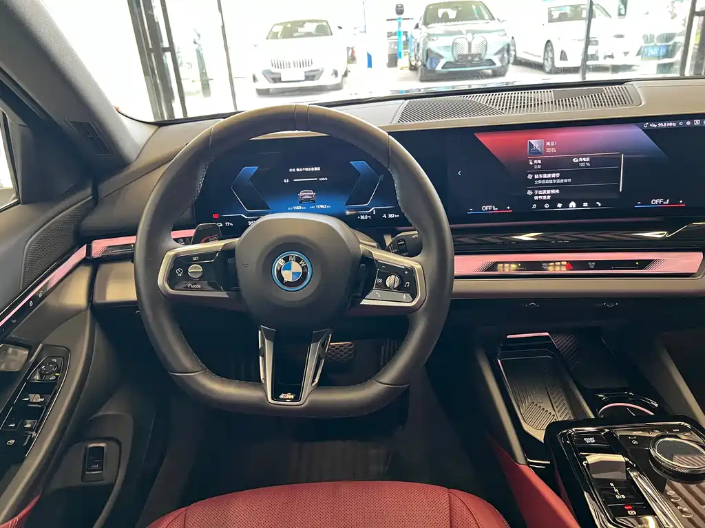 BMW i5 2025 — фото 11