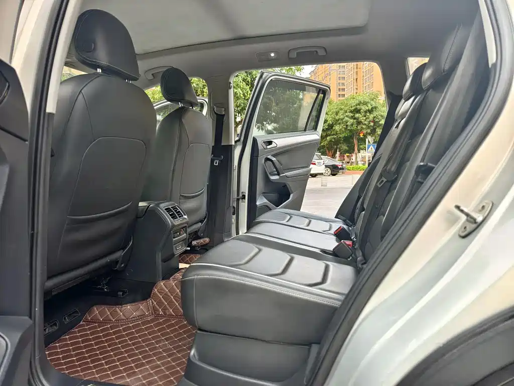 Volkswagen Tiguan L 2017