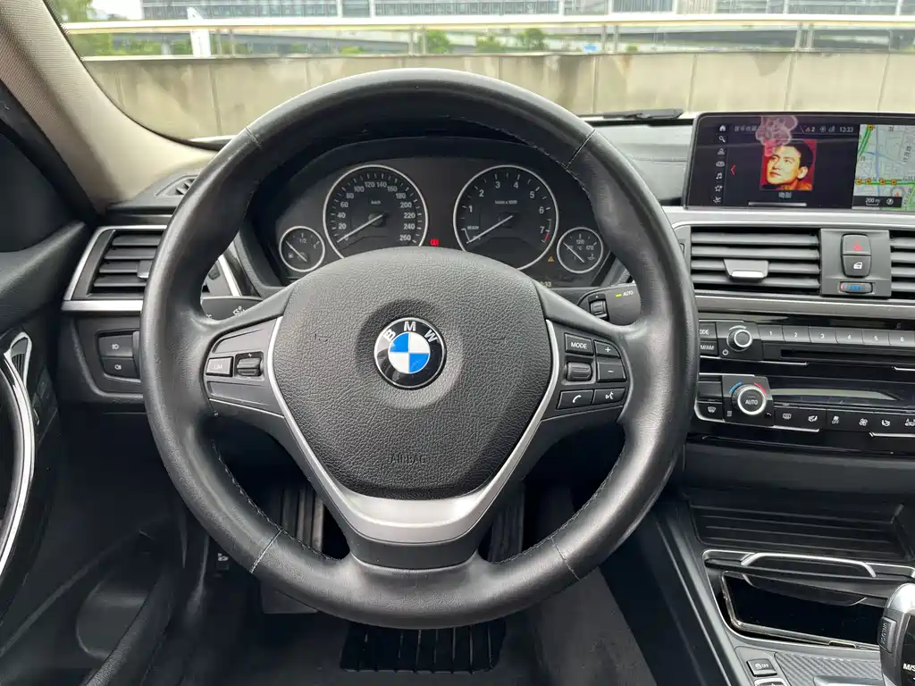 BMW 3 Series 2019