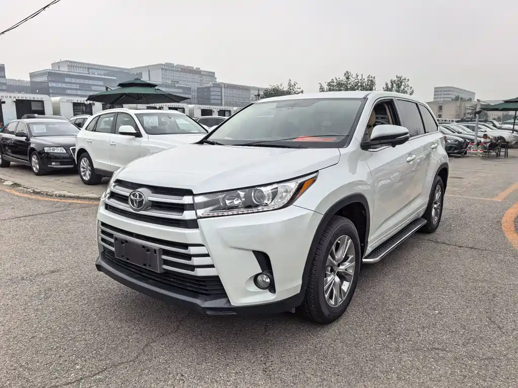Toyota Highlander 2020
