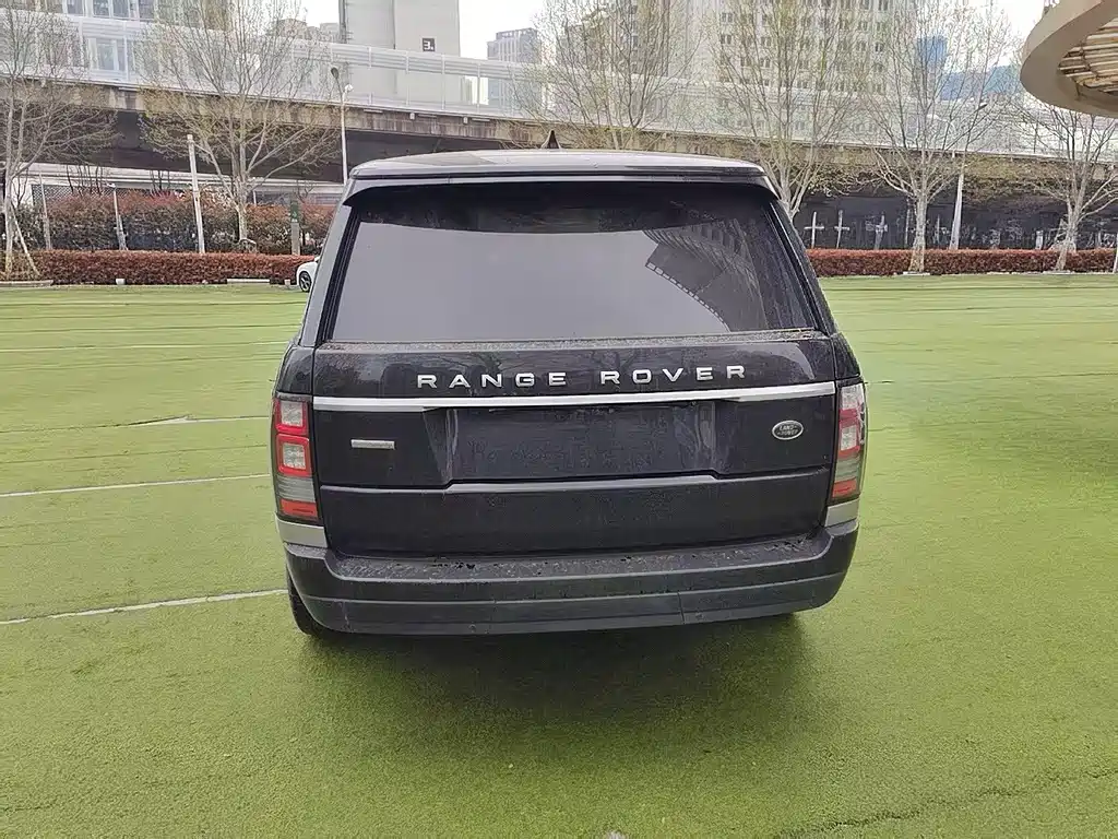 Land Rover Range Rover 2019 — фото 10