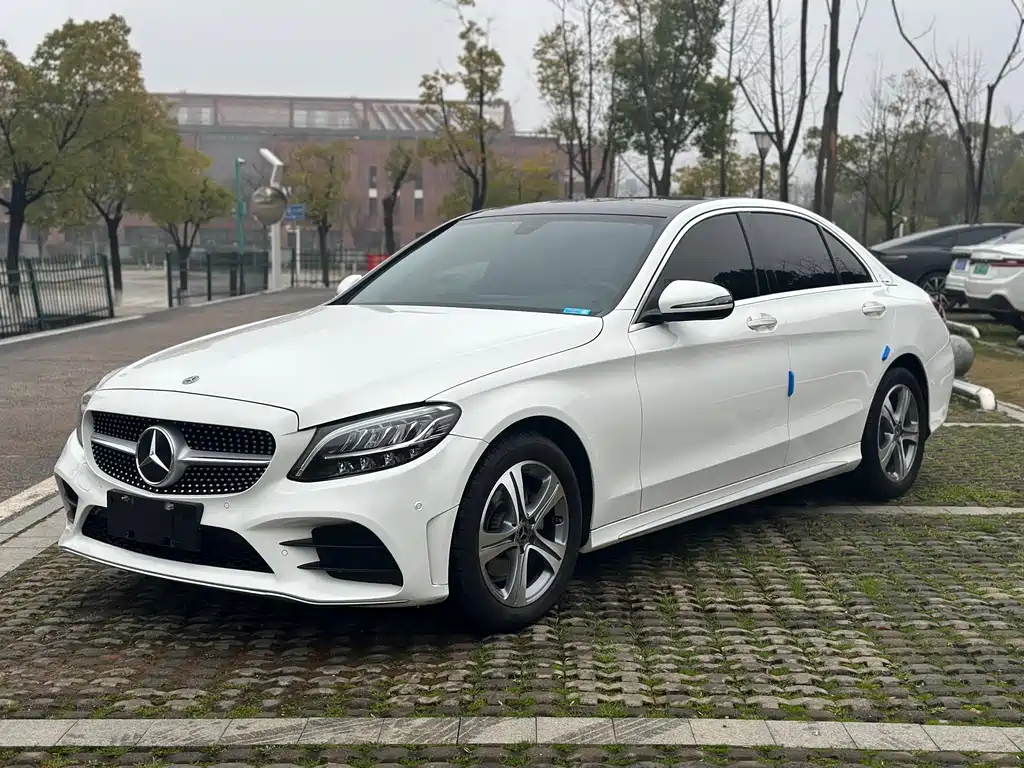 Mercedes-Benz C-Class 2020 — фото 1