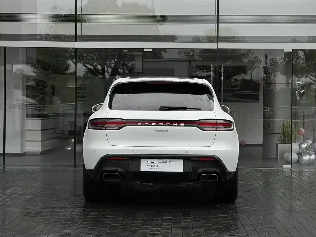 Porsche Macan 2023 — фото 4