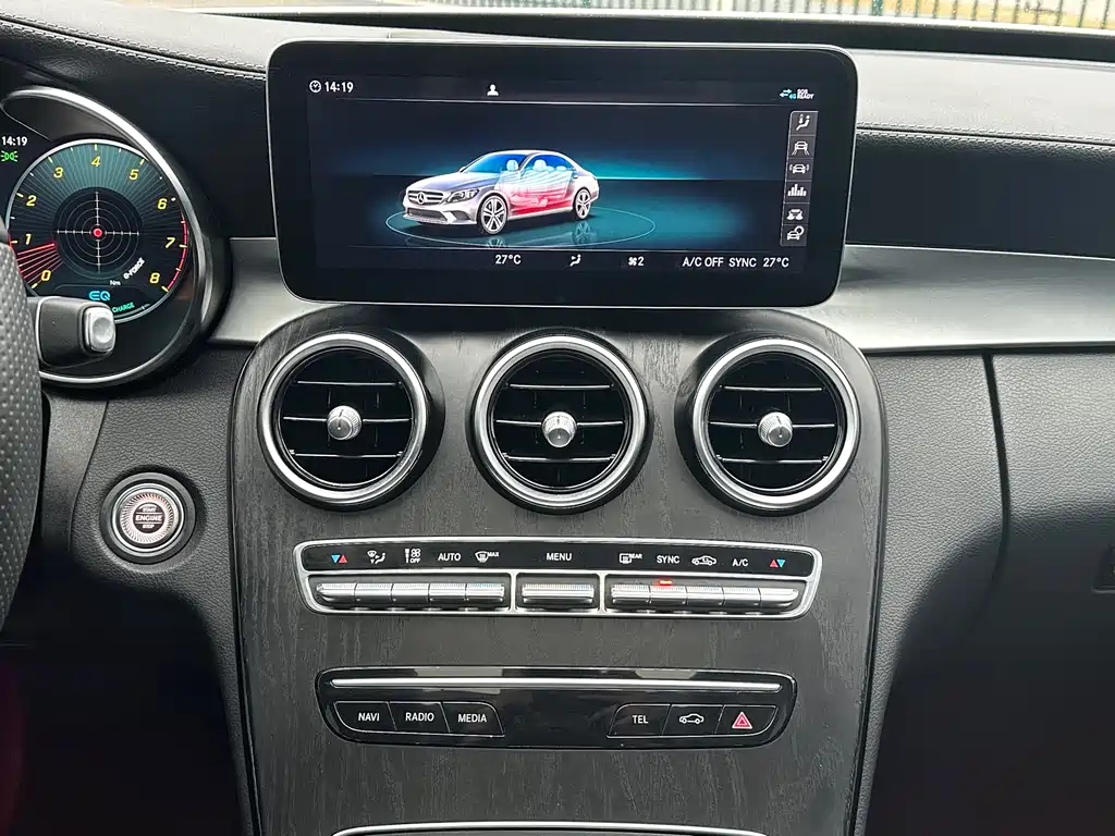 Mercedes-Benz C-Class 2020 — фото 16