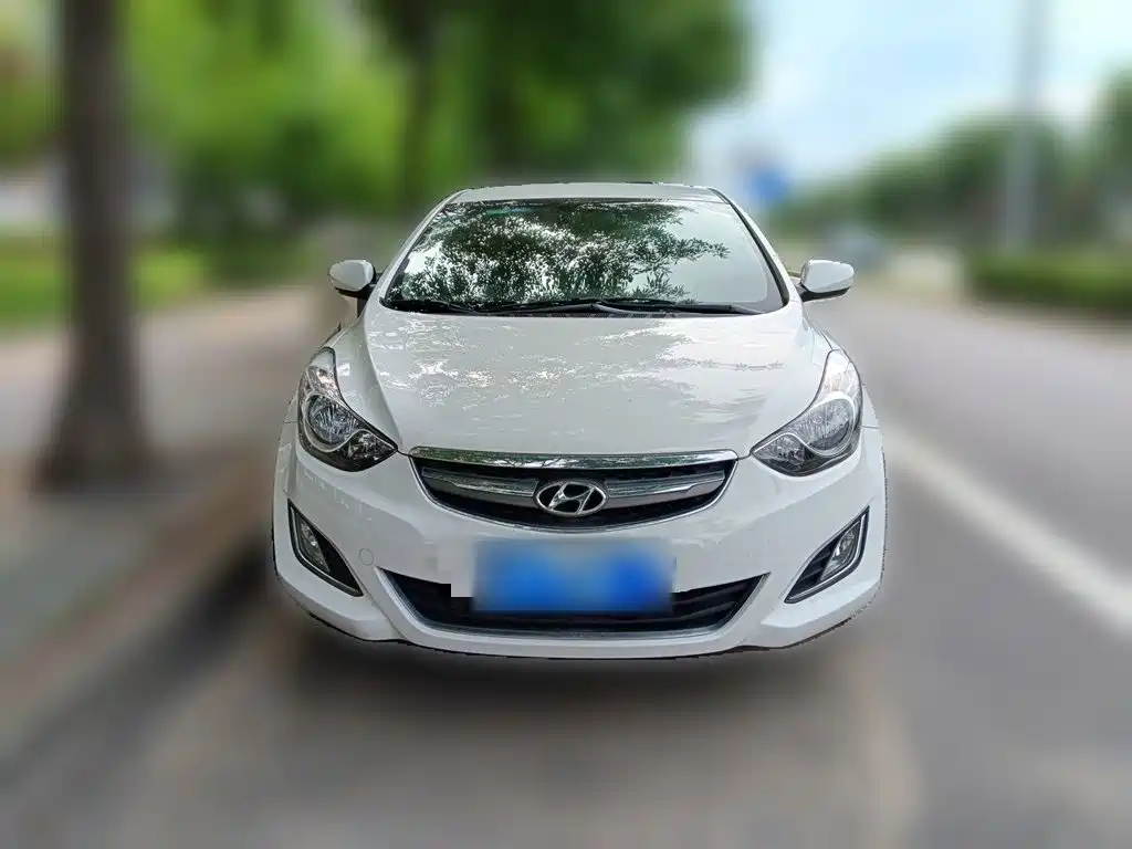 Hyundai Elantra 2016