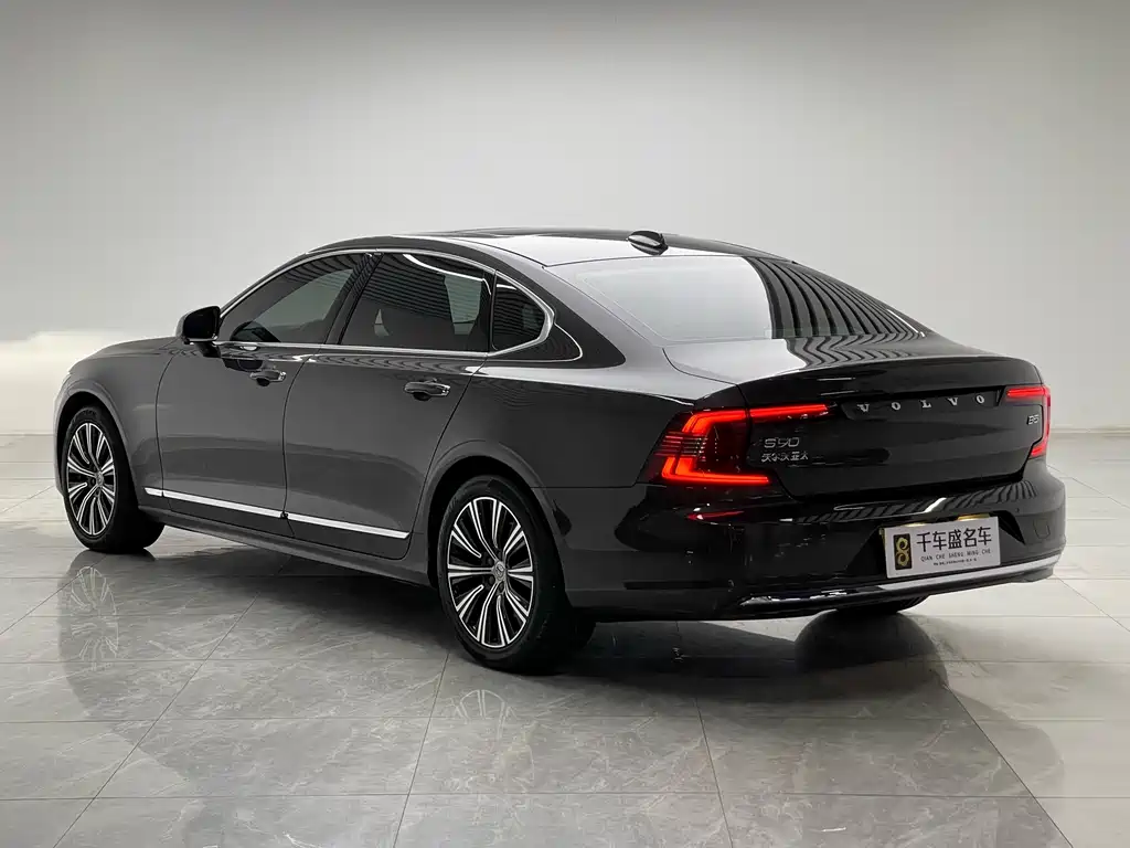 Volvo S90 2021 — фото 7