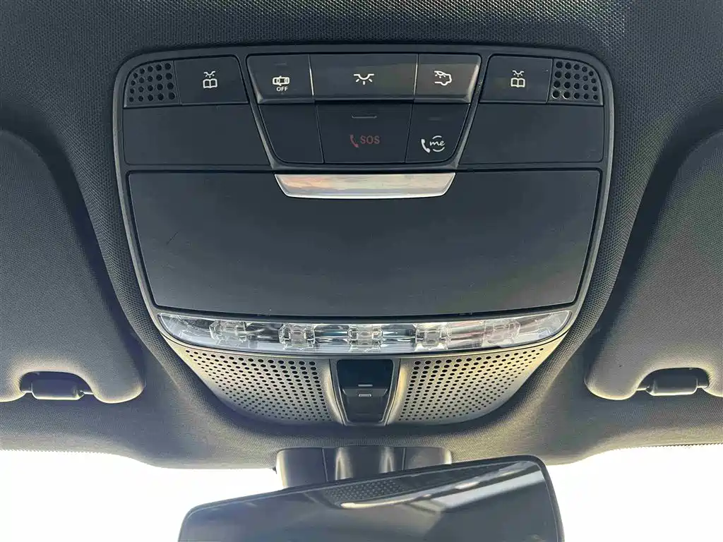 Mercedes-Benz GLC 2020 — фото 24