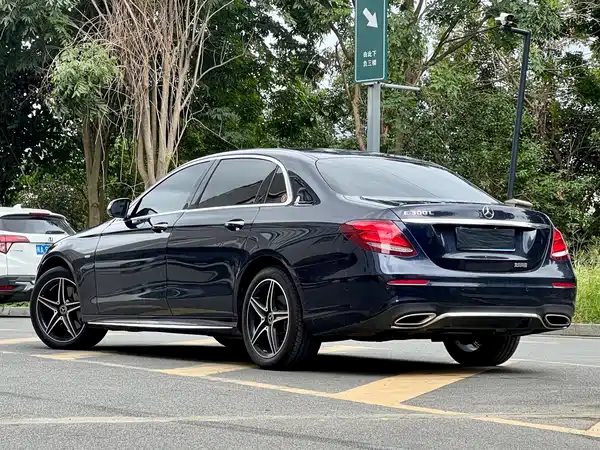 Mercedes-Benz E-Class 2020