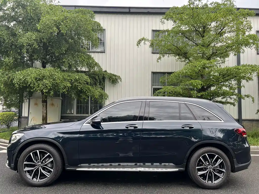 Mercedes-Benz GLC 2021 — фото 14