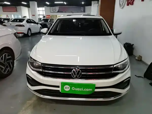 Volkswagen Bora 2023