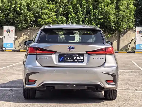Lexus CT 2019