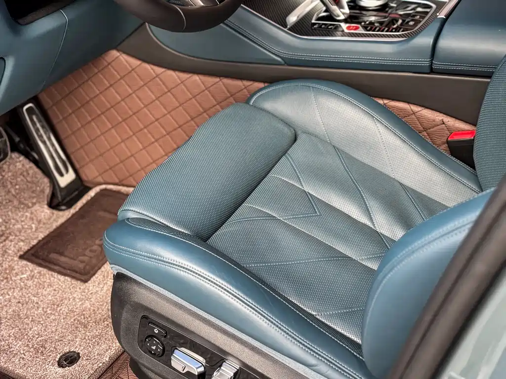 BMW XM 2024