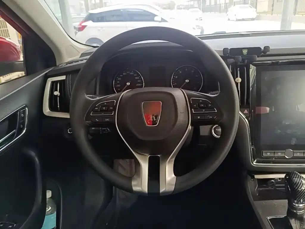 Roewe i6 Classic 2019 — фото 11